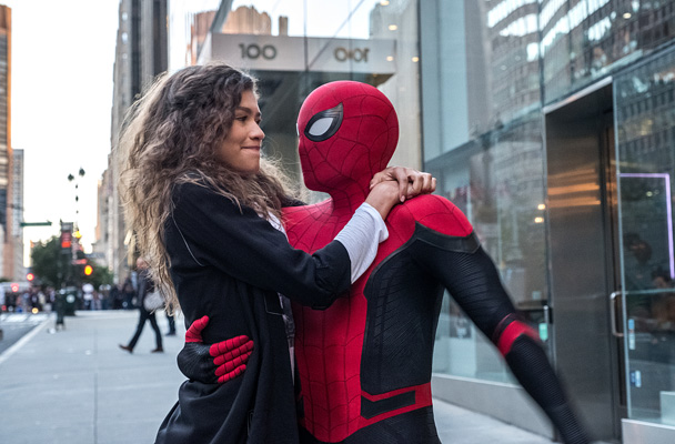 © 2019 Sony Pictures Entertainment Deutschland GmbH Michelle (ZENDAYA) und Peter Parker/Spider-Man (Tom Holland) in SPIDER-MAN: FAR FROM HOME