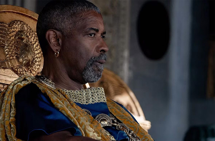 Denzel Washington als Macrinus in GLADIATOR II © 2024 Paramount Pictures