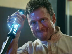 Glen Powell in RUNNING MAN © 2025 Paramount Pictures / Courtesy Everett Collection