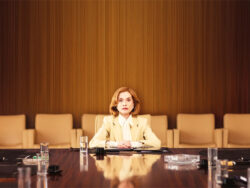 Isabelle Huppert in DIE REICHSTE FRAU DER WELT © 2025 Haut et Court 